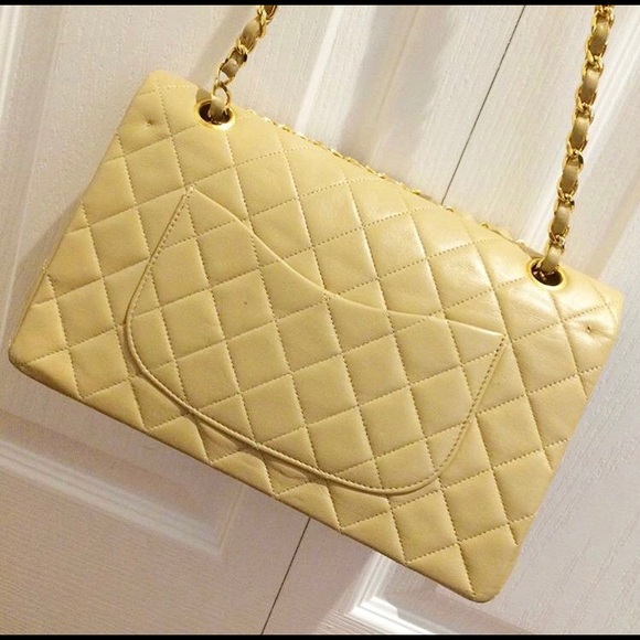 Chanel classic Flap Bag w GHW - Picture 3 of 8